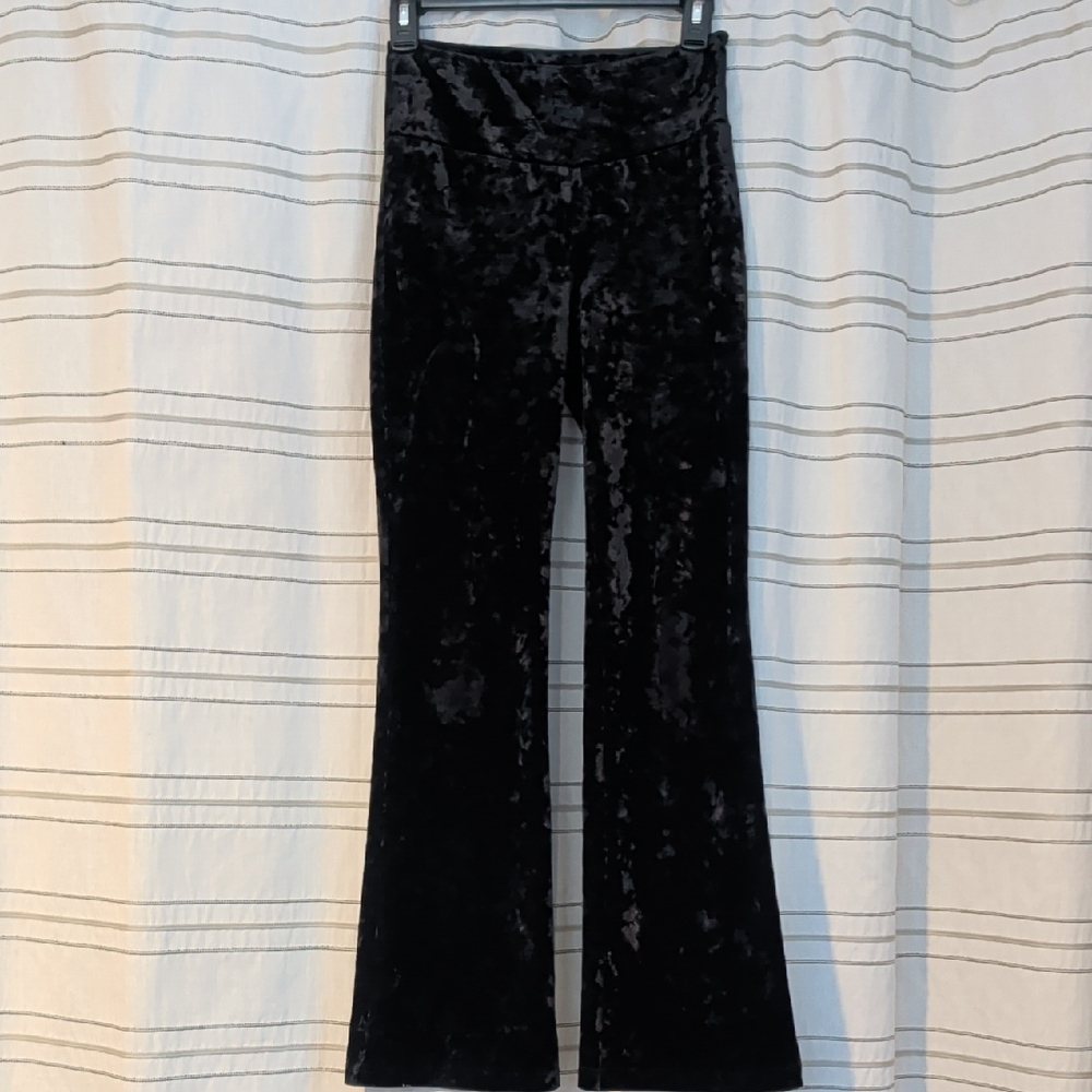 Jade Black Velvet Garment